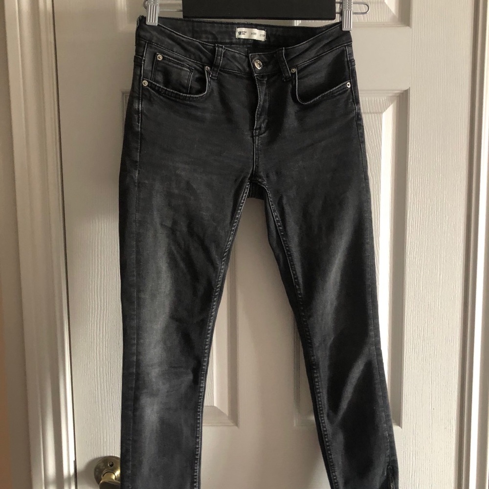 Black Jeans